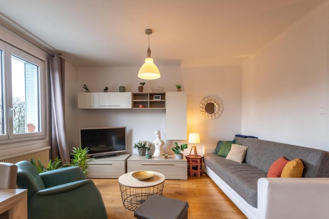 Appartement Petit Port Furnished Flat à Annecy Extérieur photo